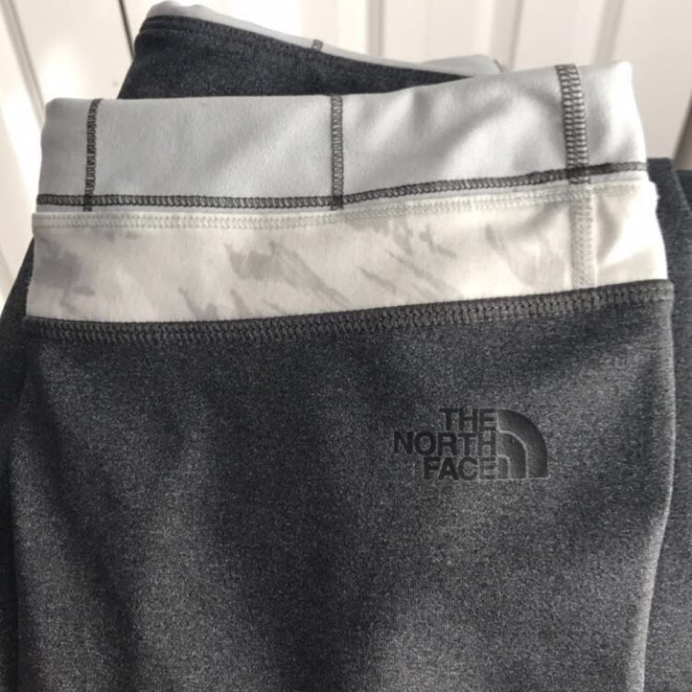 Women's North Face full length yoga pants